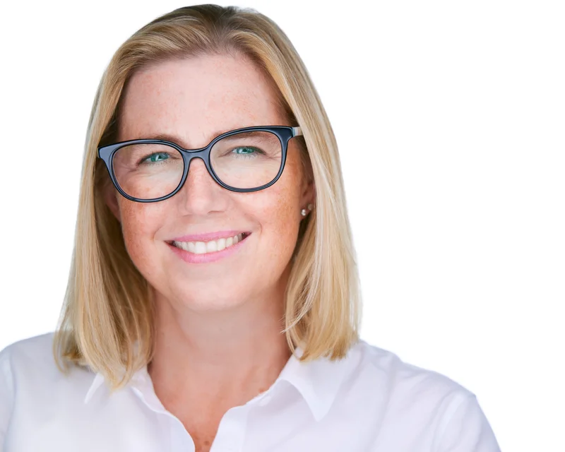 Isolde Baylor - Professional corporate executive photographer serving Center City Philadelphia PA