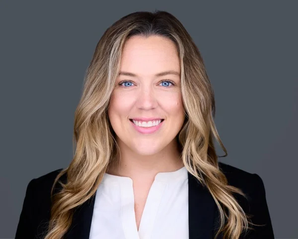 Professional corporate executive headshot example 5 - Center City Philadelphia photography by Images by IBA